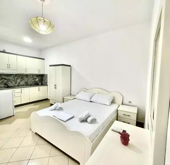 Amar Apartments