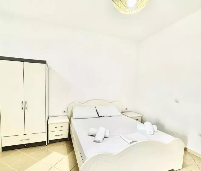 Amar Apartments