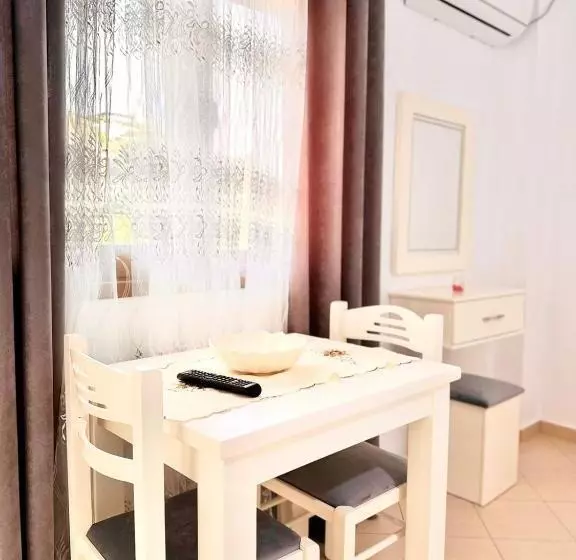 Amar Apartments