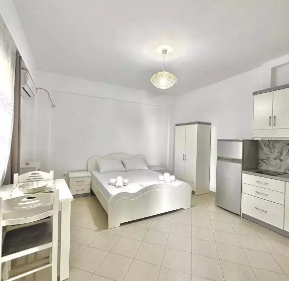 Amar Apartments