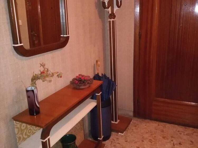 Appartamento Turistico Giarre Offre Camera In Condivisione Euro 300 Al Mese