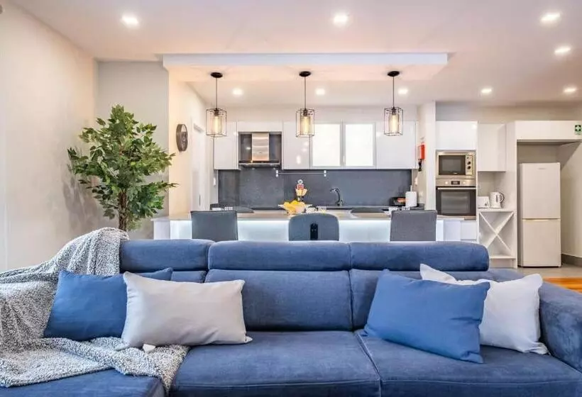 Canico Penthouse By Madeira Sun Travel