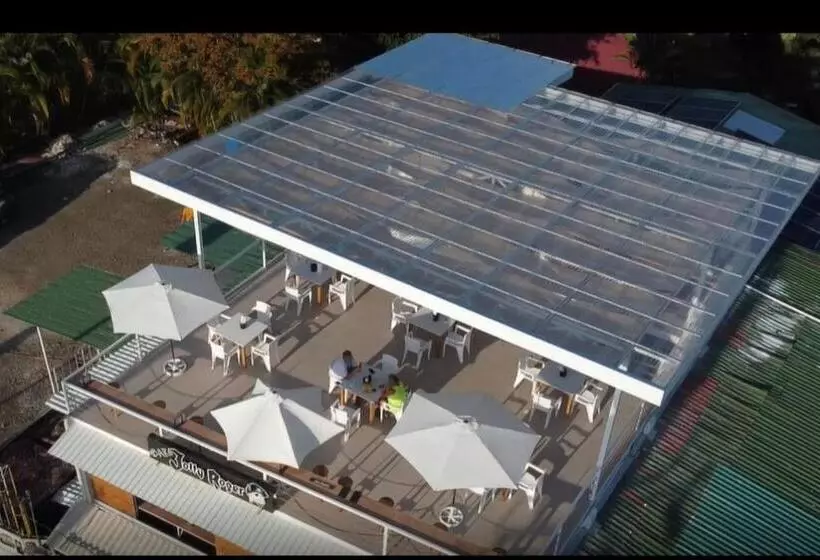 هتل Nahomi Divisamar By Lhr