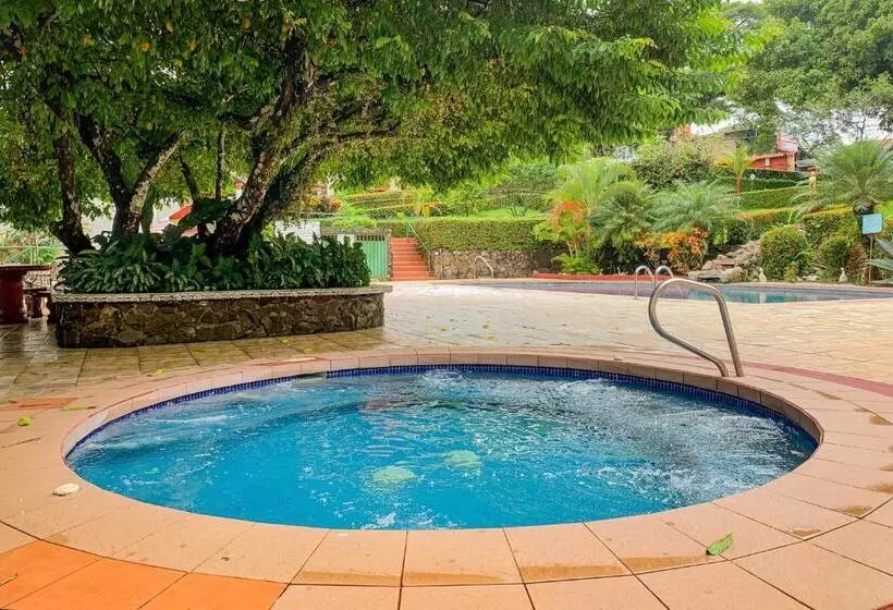 هتل Nahomi Divisamar By Lhr