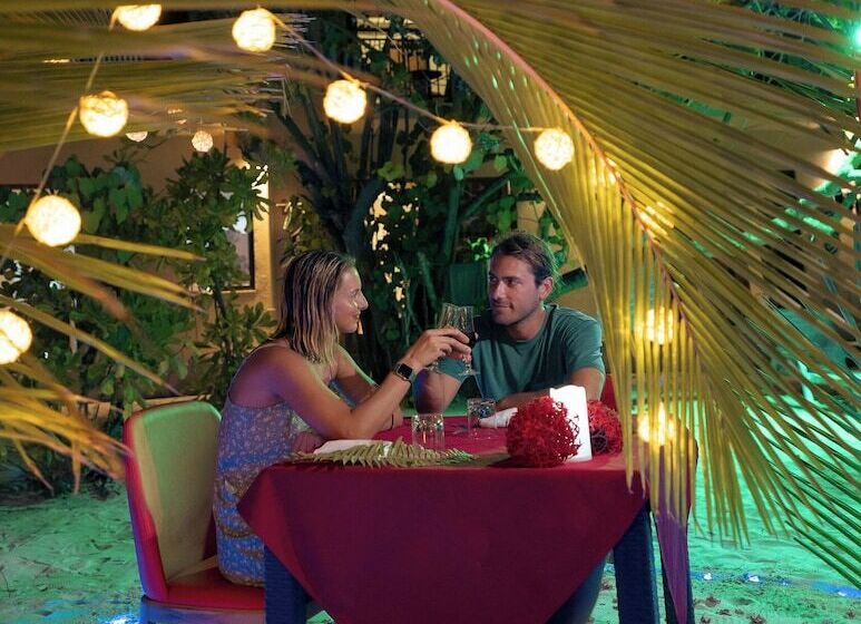 هتل Paguro Seaview