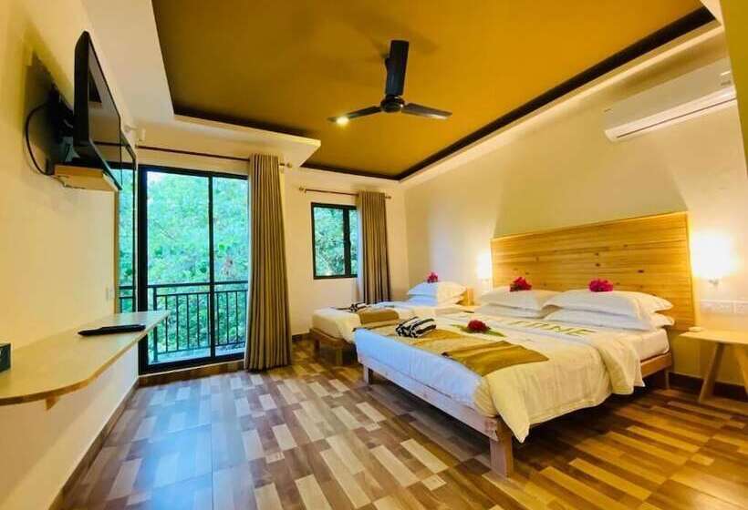 هتل Paguro Seaview