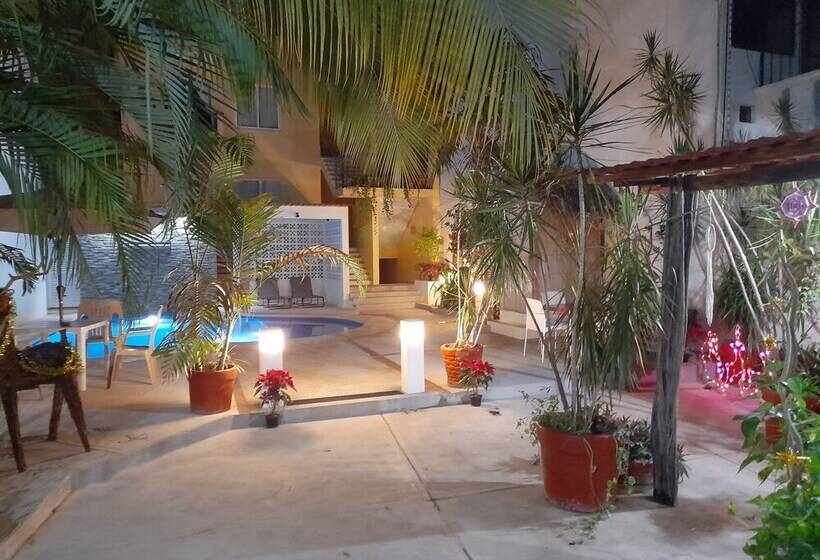 بنسيون Brisamar Guesthouse