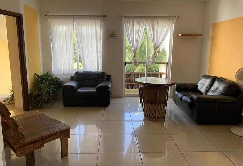 بنسيون Brisamar Guesthouse