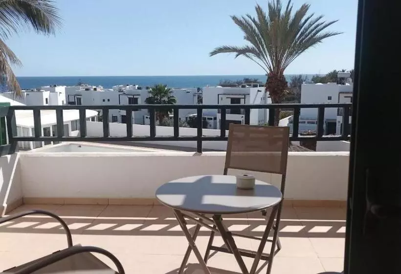 Tuscan Apartment Mit Meerblick Und Sonnenterrasse