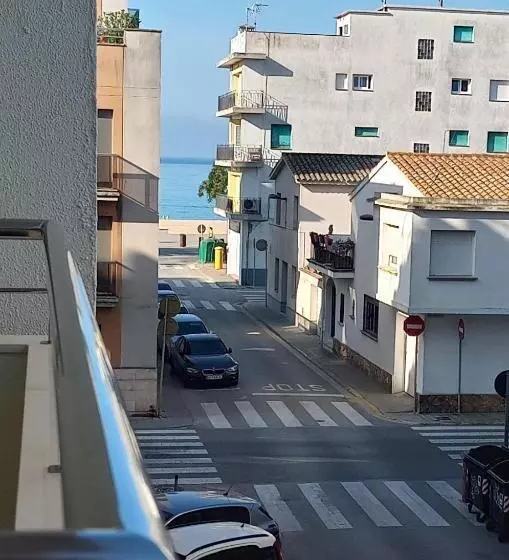 Apartament Edifici Simbat A 150m De La Platja