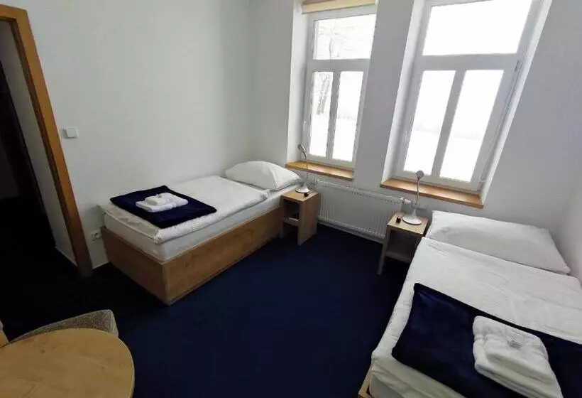 ホテル Poutní Dům