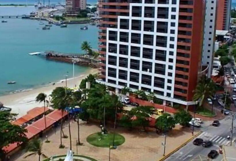 Iate Plaza Beiramar Fortaleza App1006