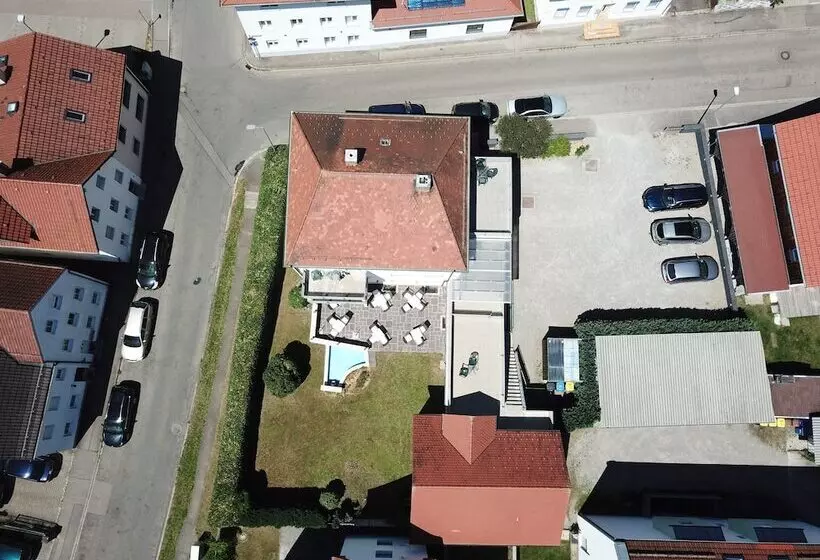 Otto   Bed & Breakfast