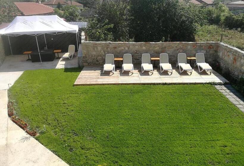 Pensió вила христови