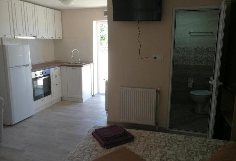 Pensió вила христови