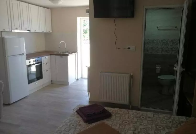 Majatalo вила христови