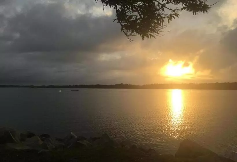 Pet Friendly Home With Pool And Boat Parking