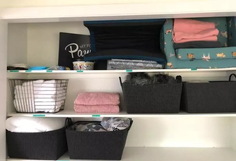 Pet Friendly Home With Pool And Boat Parking