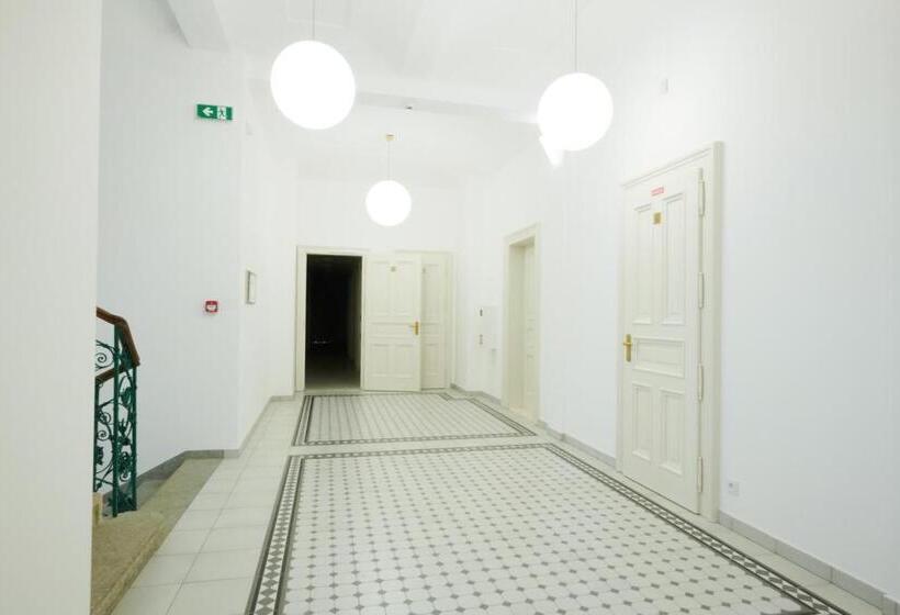 Residence Dlouha   Old Town