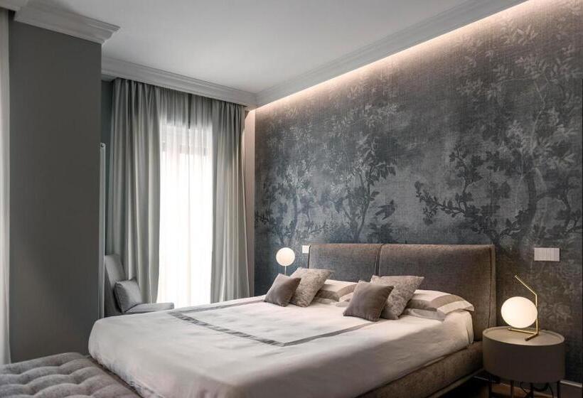 Villa Vitae   Alba Pompeia   Luxury Apartment