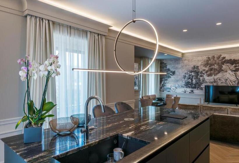 Villa Vitae   Alba Pompeia   Luxury Apartment