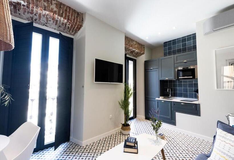 Apartamentos El Patio, Plaza Mayor Trujillo