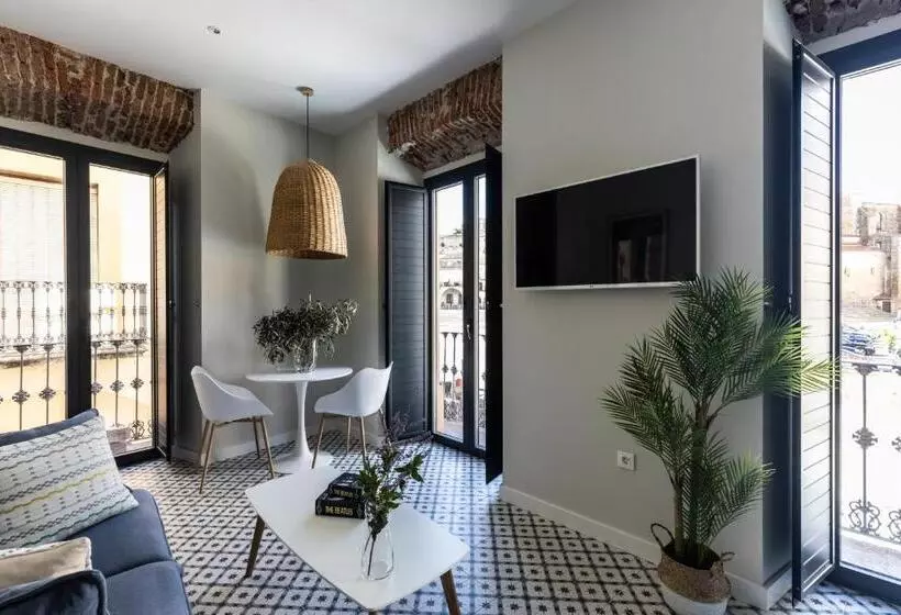 Apartamentos El Patio, Plaza Mayor Trujillo