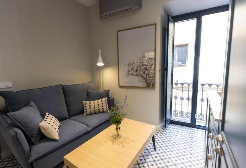 Apartamentos El Patio, Plaza Mayor Trujillo