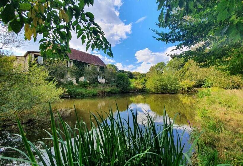 צימר Ferme équestre & Chambres D Hôtes Gateau Stables Proche Guédelon