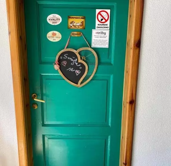 Hotelli Pension V Pohodě