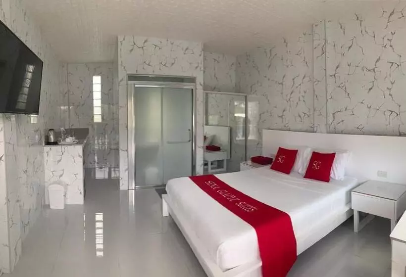 Hotelli Sena Gladyz Suites