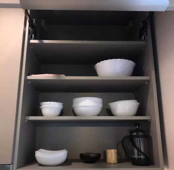 Modern Studio Apartment Near The Beach   5 Min Walk