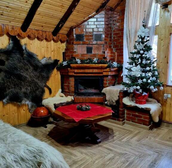 ペンション Căbănuța Cocoțată