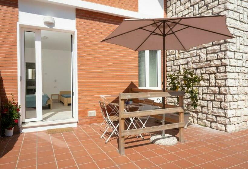 פנסיון Onda Del Conero