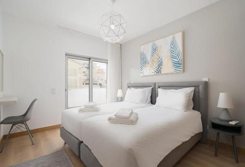 Sea Breeze Deluxe Lagos Apartment By Ideal Homes