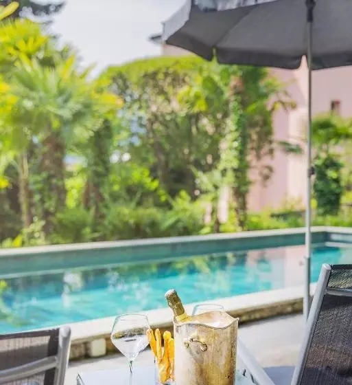 Villa Magnolia   Boutique Superior Rooms