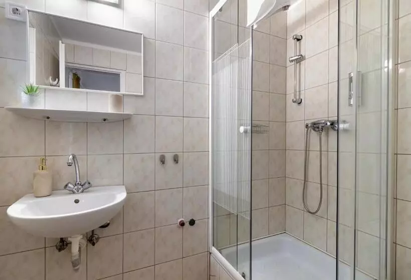 Aamiaismajoitus (B&B) Hagyma Panzió