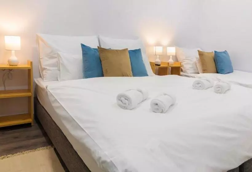 Aamiaismajoitus (B&B) Hagyma Panzió