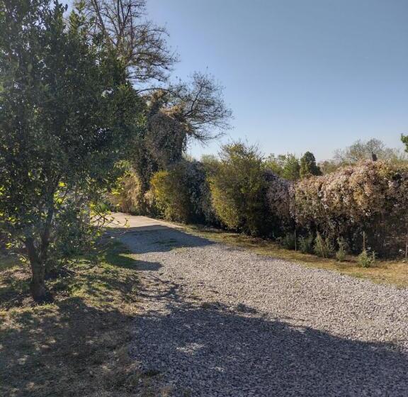 Campomora 5 Min Del Centro Confort Parrilla & Pileta