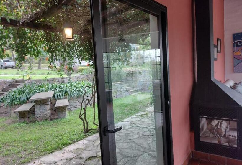 Campomora  5 Min Del Centro   Confort   Parrilla & Pileta