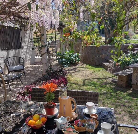 Campomora  5 Min Del Centro   Confort   Parrilla & Pileta