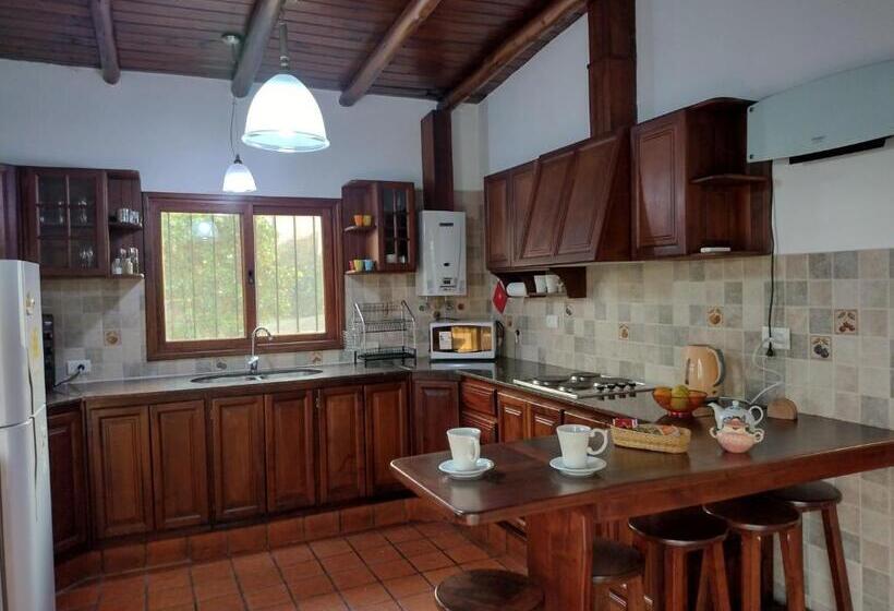 Campomora  5 Min Del Centro   Confort   Parrilla & Pileta