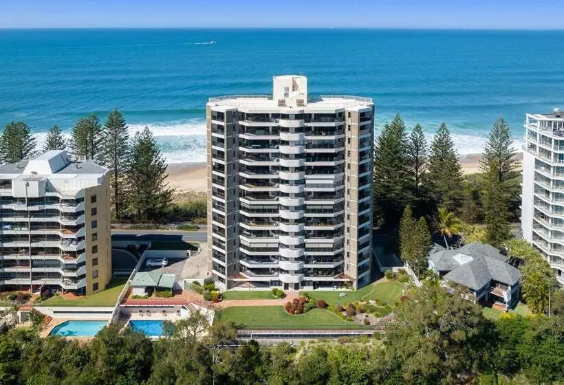 Cartwright Apartment