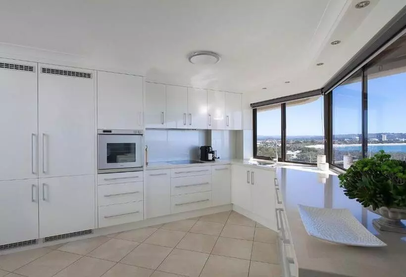 Cartwright Apartment