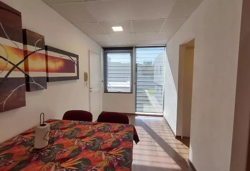 Complejo Claret, Departamentos A Metros De Sanatorio Allende Y Hospital Privado Cerro