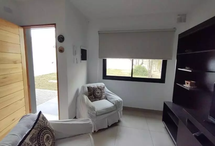 Complejo Claret, Departamentos A Metros De Sanatorio Allende Y Hospital Privado Cerro