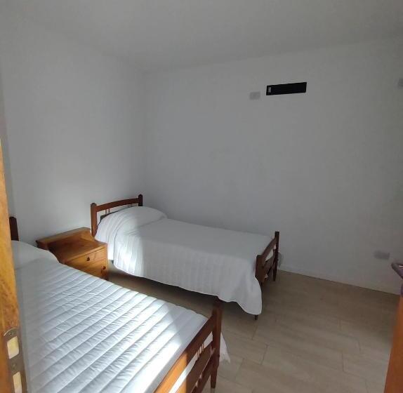 Complejo Claret, Departamentos A Metros De Sanatorio Allende Y Hospital Privado Cerro