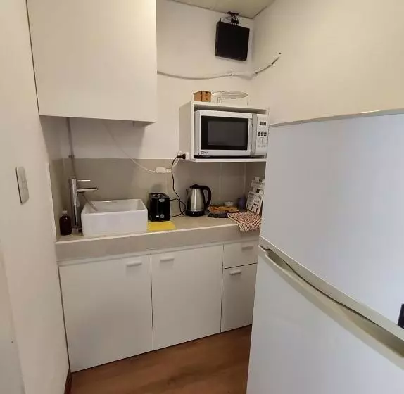 Complejo Claret, Departamentos A Metros De Sanatorio Allende Y Hospital Privado Cerro