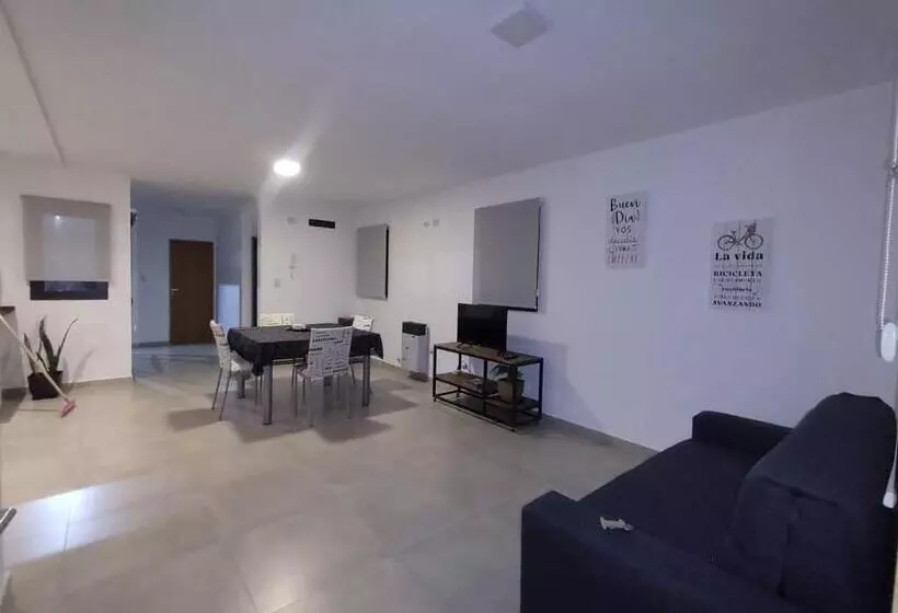 Complejo Claret, Departamentos A Metros De Sanatorio Allende Y Hospital Privado Cerro