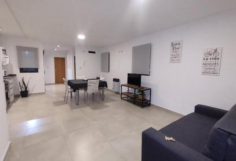 Complejo Claret, Departamentos A Metros De Sanatorio Allende Y Hospital Privado Cerro